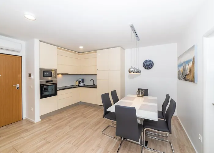 Luxury Belissima Apartament Makarska