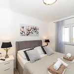 Luxury Belissima Apartment Makarska