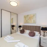 Luxury Belissima Apartment Makarska