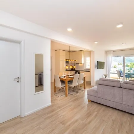 Apartman Luxury Belissima *