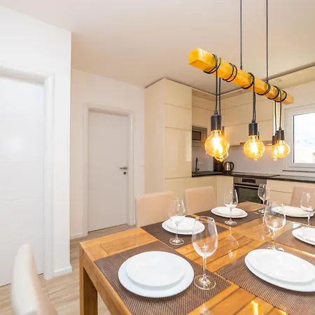 Lägenhet Luxury Belissima *