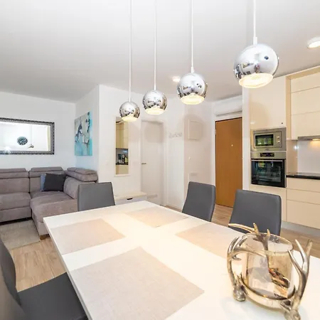 Luxury Belissima * Makarska