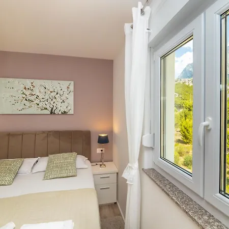 Luxury Belissima Makarska