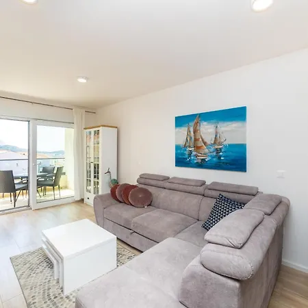 Luxury Belissima * Makarska