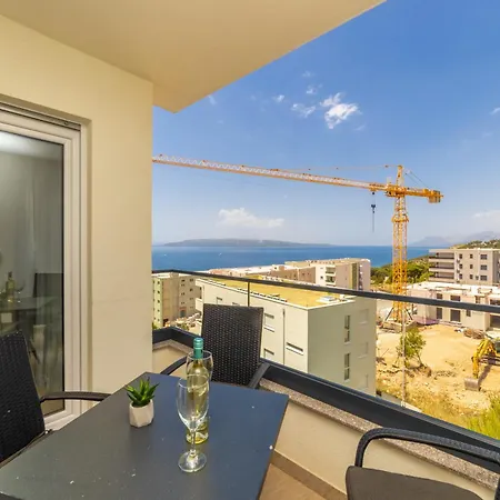 Luxury Belissima Makarska