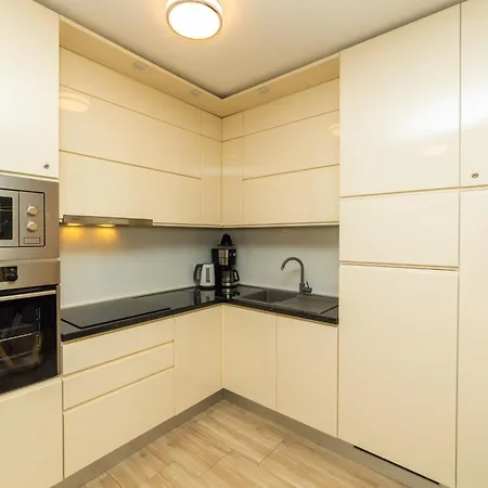 Luxury Belissima Makarska