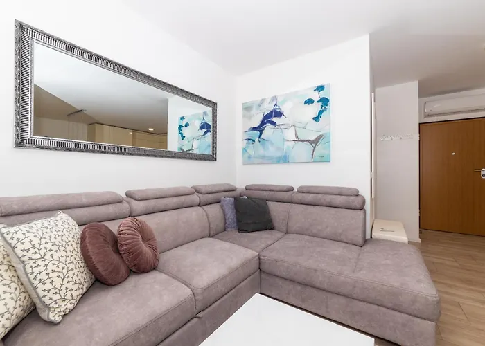 Luxury Belissima Makarska